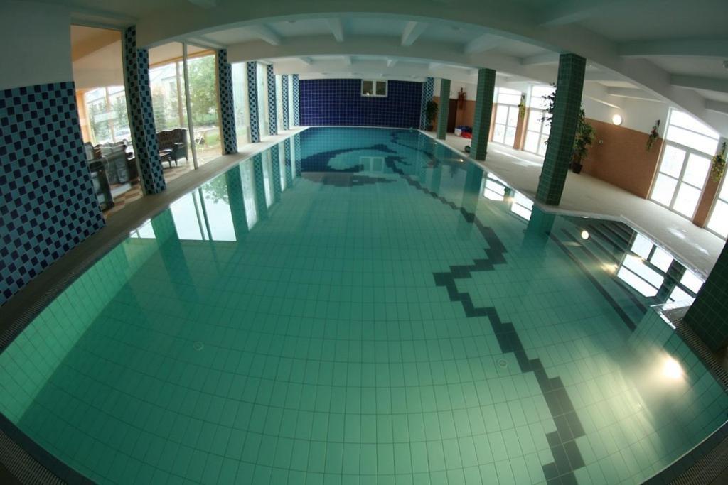 Daisy Superior Hotel Krakow Bagian luar foto