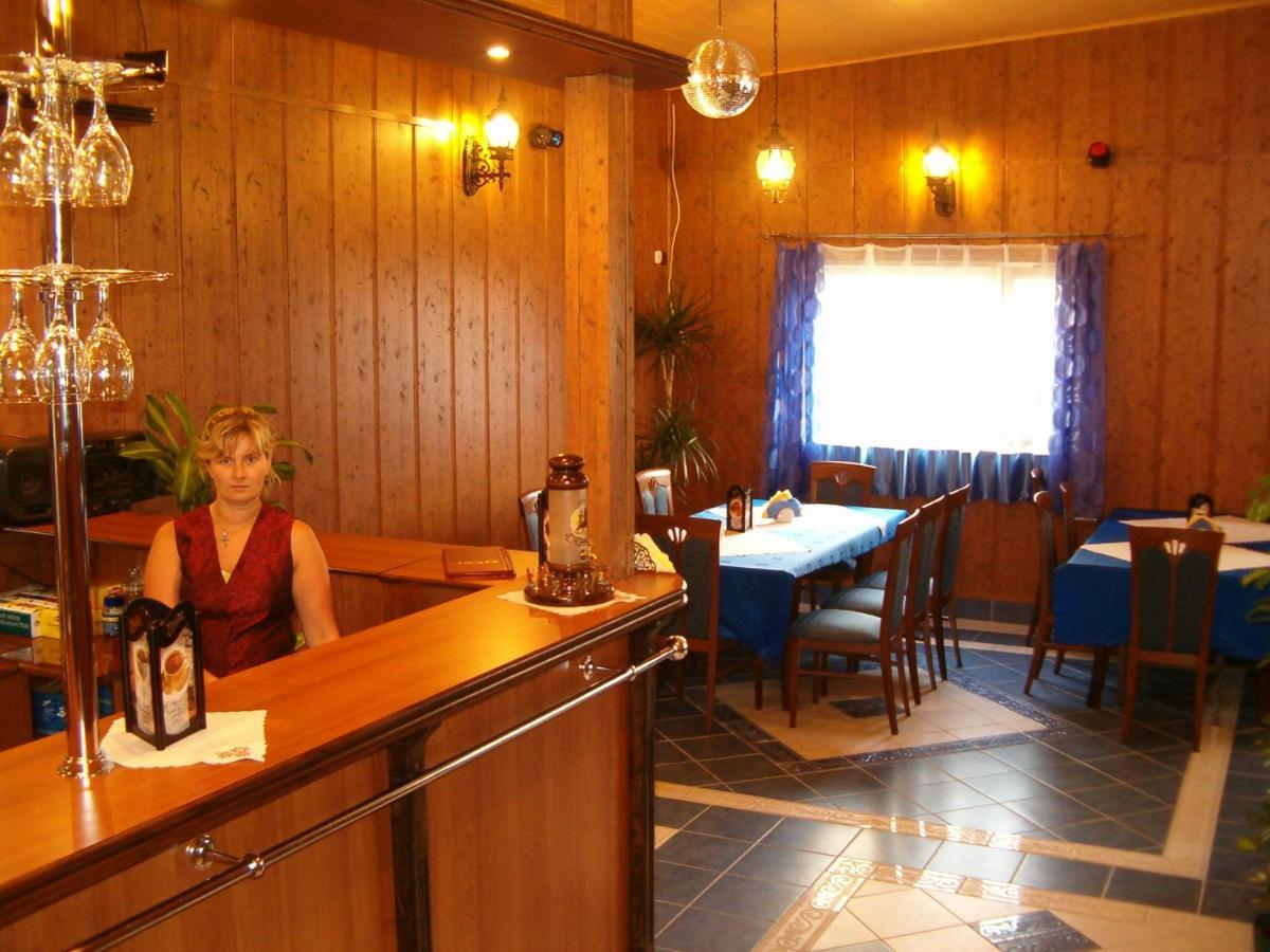 Daisy Superior Hotel Krakow Bagian luar foto